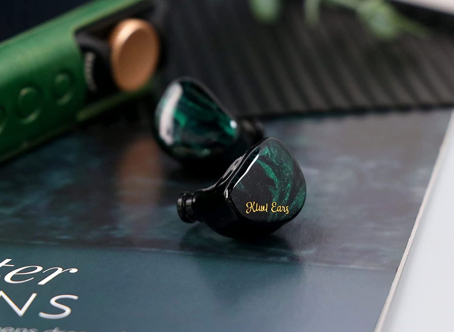 Linsoul Kiwi Ears Cadenza 10mm Beryllium Dynamic Driver IEM 3D Printed with Detachable Interchangeable Plug 0.78 2pin 3.5mm IEM Cable for Musician Audiophile (Green, Cadenza)