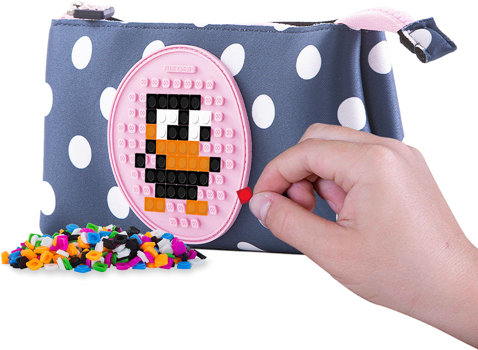 Pixie Crew Pixie Large Pouch, Crazy Colours: Blue Polka Dot Pink Zipper (65+4 Pixels for FREE), 20,3 x 12 x 3,7 cmv PXA-02-84